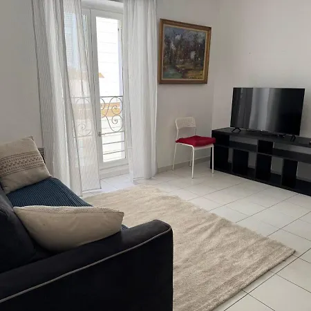 Bel Au Calme Hyper Centre * ニース